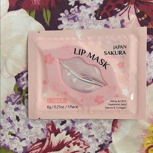 Aiko Pink Lip Mask — Hydrating Sakura Lip Treatment